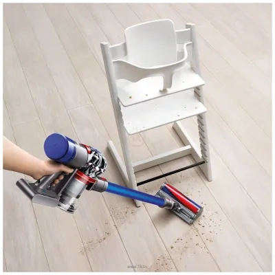 Dyson V7 Parquet Extra